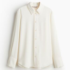 Off white Pointed Button Down Collar Shirt Size S